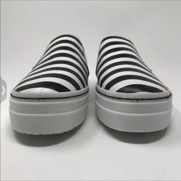 NWT Alice and Olivia striped leather Platform leather slide sneakers - Picture 3 of 7